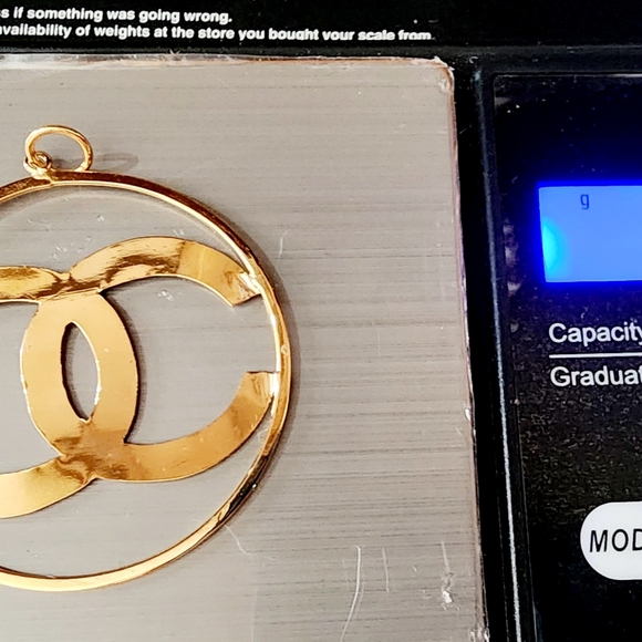 Stamp 18k Pendant NWT. - Picture 5 of 8